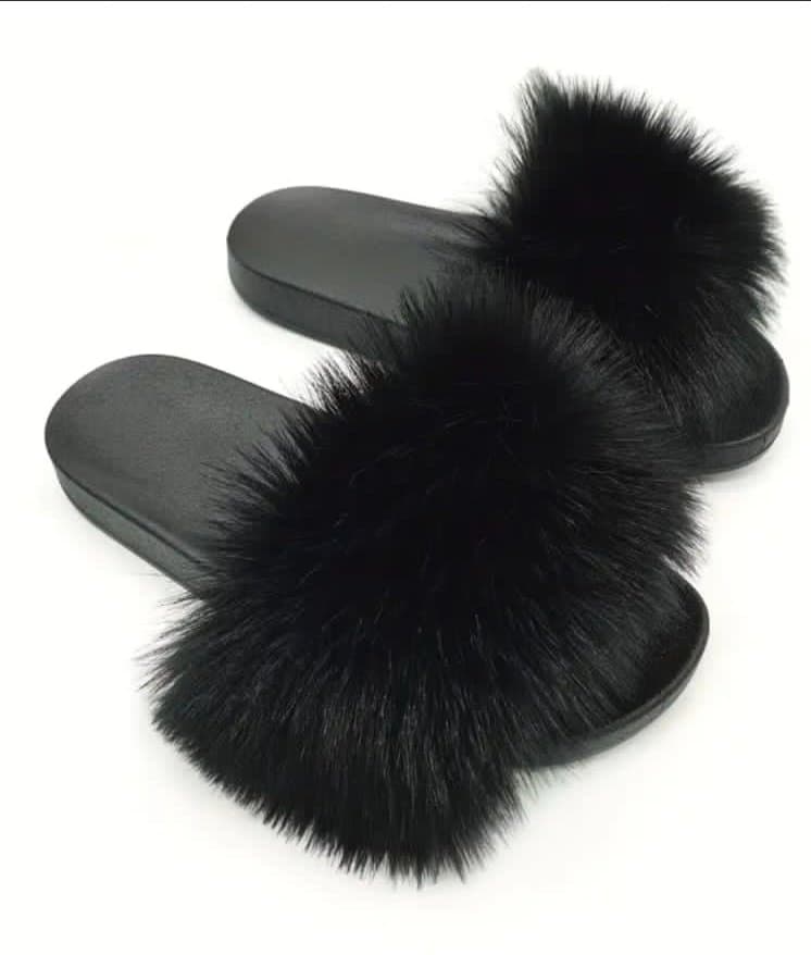 Sandale Mules Noires en Fausse Fourrure